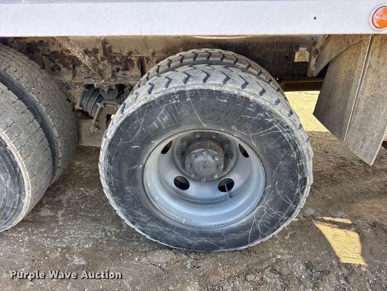 image for item EF2436 2003 Sterling L-Line ready mix truck