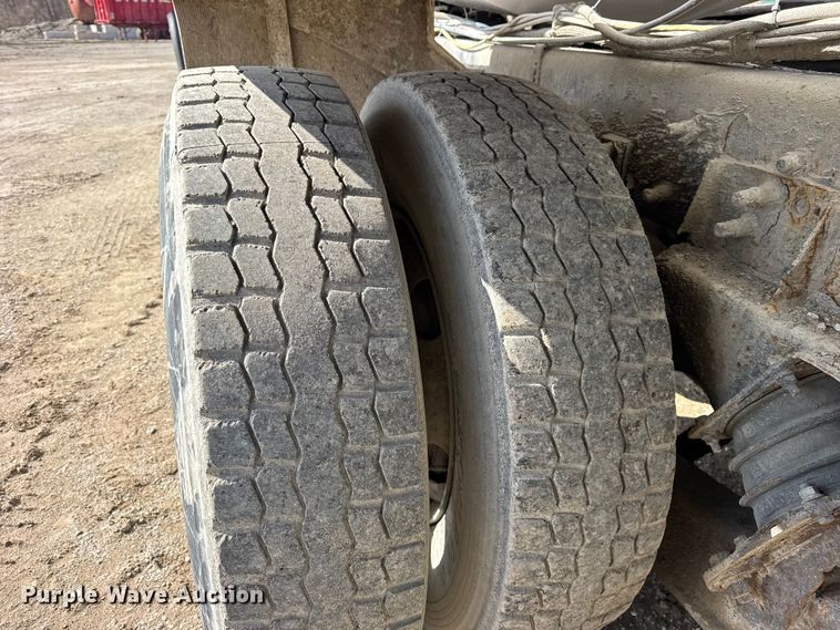 image for item EF2436 2003 Sterling L-Line ready mix truck