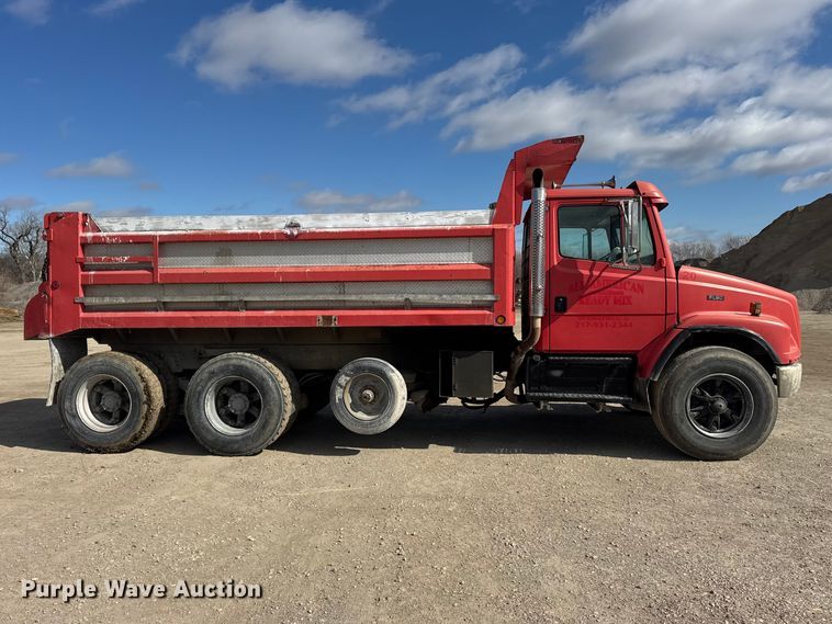 image for item EF2438 1995 Freightliner FL80 dump truck