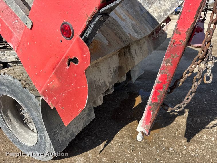 image for item EF2438 1995 Freightliner FL80 dump truck