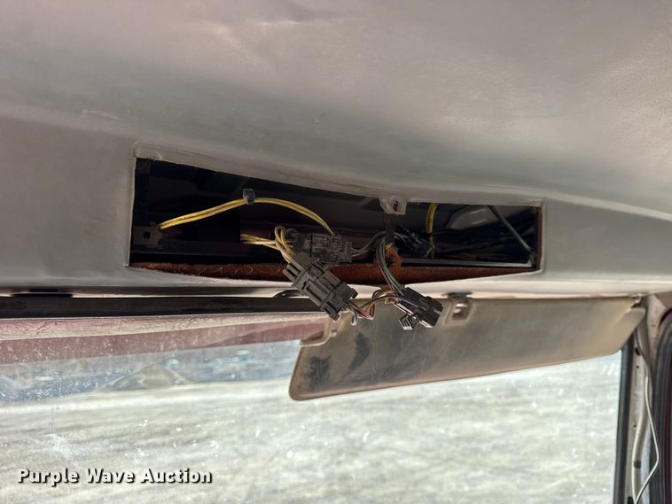 image for item EF2438 1995 Freightliner FL80 dump truck