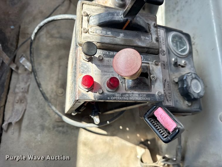 image for item EF2438 1995 Freightliner FL80 dump truck