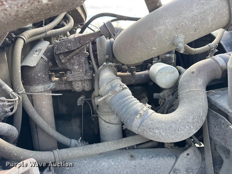 image for item EF2438 1995 Freightliner FL80 dump truck