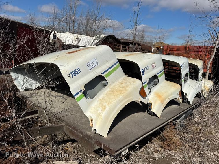 image for item EF2442 4 Sterling L8500 truck hoods