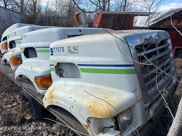 image for item EF2442 4 Sterling L8500 truck hoods