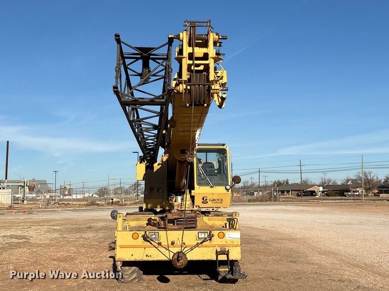 image for item EF6323 1998 Grove RT522B crane