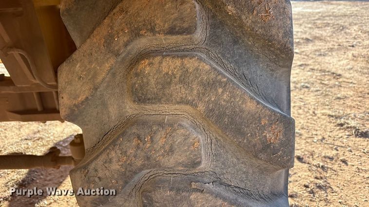 image for item EF6323 1998 Grove RT522B crane