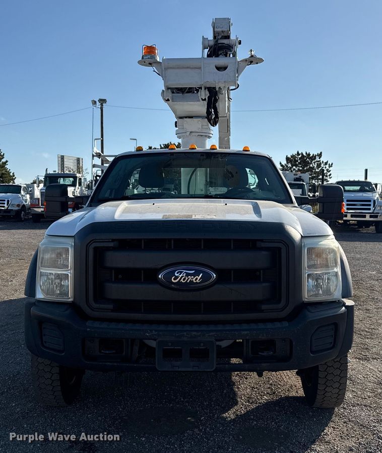 image for item EG1754 2011 Ford F450 Super Duty bucket truck