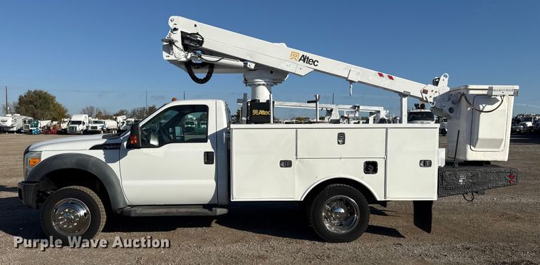 image for item EG1754 2011 Ford F450 Super Duty bucket truck