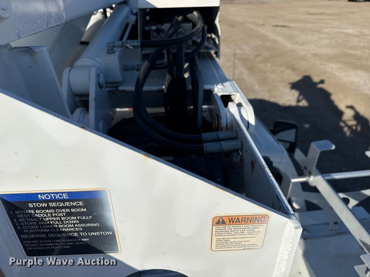 image for item EG1754 2011 Ford F450 Super Duty bucket truck