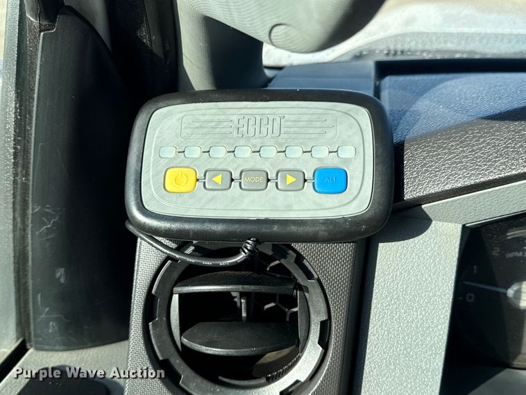 image for item EG1754 2011 Ford F450 Super Duty bucket truck