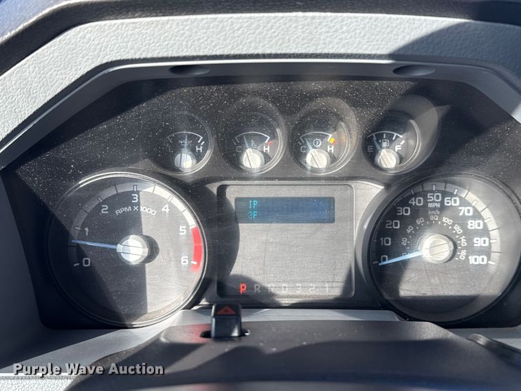 image for item EG1754 2011 Ford F450 Super Duty bucket truck