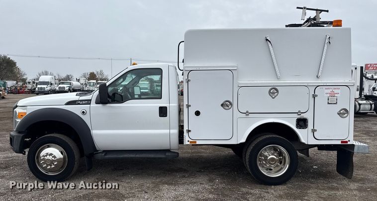 image for item EG1779 2015 Ford F450 Super Duty  fiber optic splicing truck