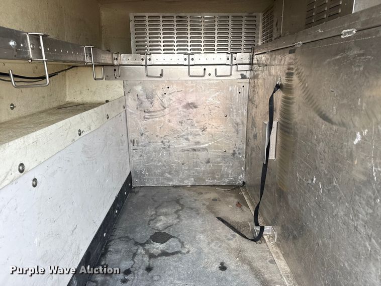 image for item EG1779 2015 Ford F450 Super Duty  fiber optic splicing truck