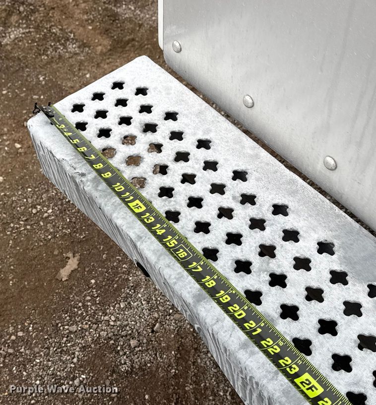 image for item EG1779 2015 Ford F450 Super Duty  fiber optic splicing truck