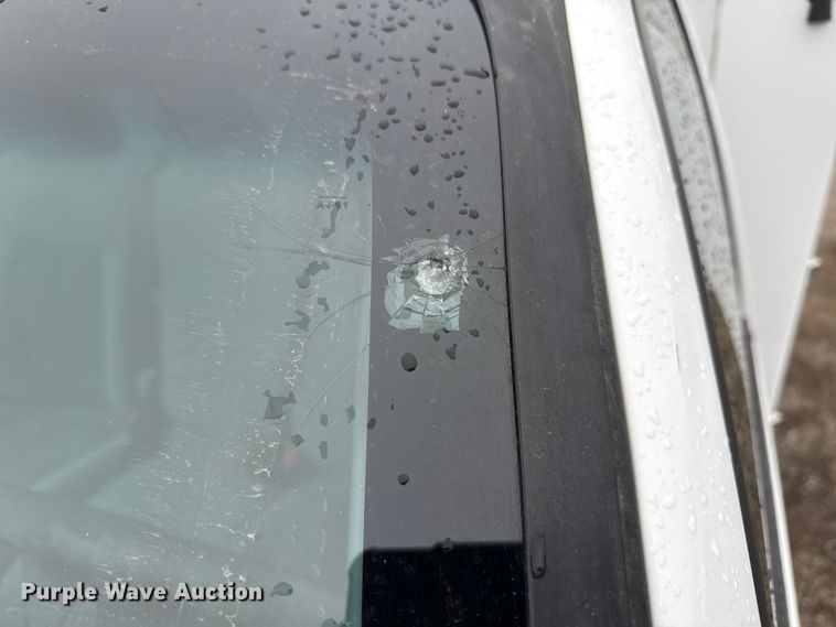 image for item EG1779 2015 Ford F450 Super Duty  fiber optic splicing truck