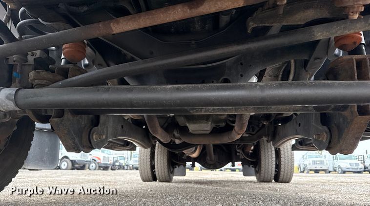 image for item EG1779 2015 Ford F450 Super Duty  fiber optic splicing truck