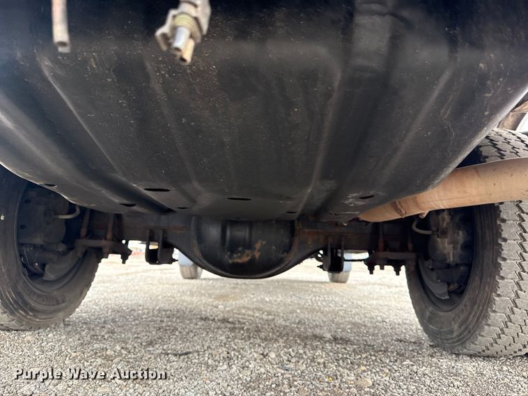 image for item EG1779 2015 Ford F450 Super Duty  fiber optic splicing truck