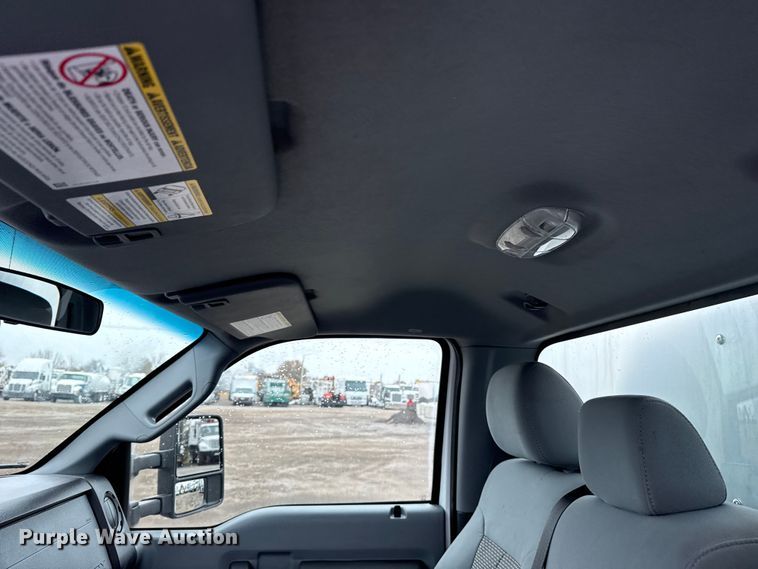 image for item EG1779 2015 Ford F450 Super Duty  fiber optic splicing truck