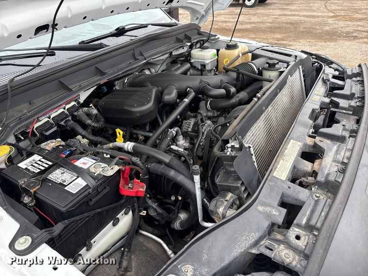 image for item EG1779 2015 Ford F450 Super Duty  fiber optic splicing truck