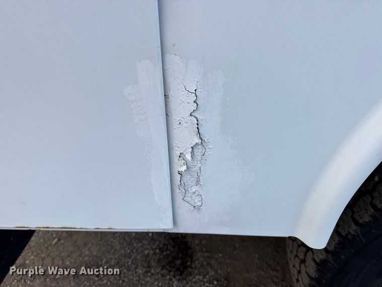 image for item EG1884 2015 Ram 3500 utility bed pickup truck