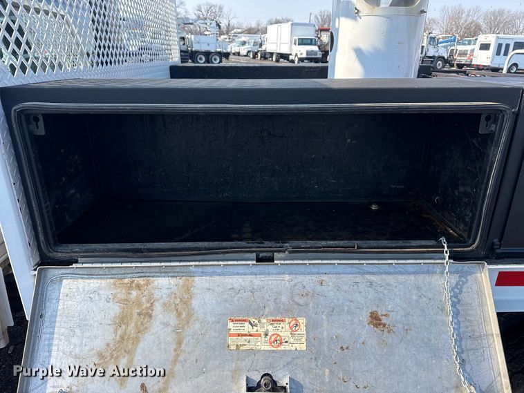 image for item EG2023 2019 Ford F550 Super Duty XL bucket truck