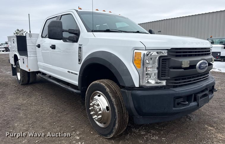 image for item EG2036 2017 Ford F550 Super Duty XL utility / service truck