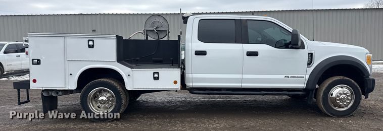 image for item EG2036 2017 Ford F550 Super Duty XL utility / service truck