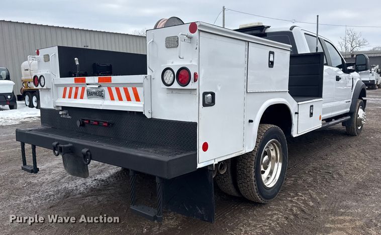 image for item EG2036 2017 Ford F550 Super Duty XL utility / service truck