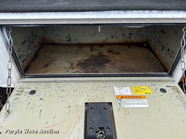 image for item EG2036 2017 Ford F550 Super Duty XL utility / service truck