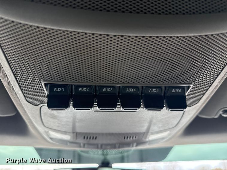 image for item EG2036 2017 Ford F550 Super Duty XL utility / service truck