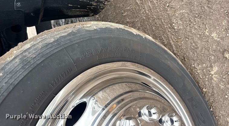 image for item EG2036 2017 Ford F550 Super Duty XL utility / service truck