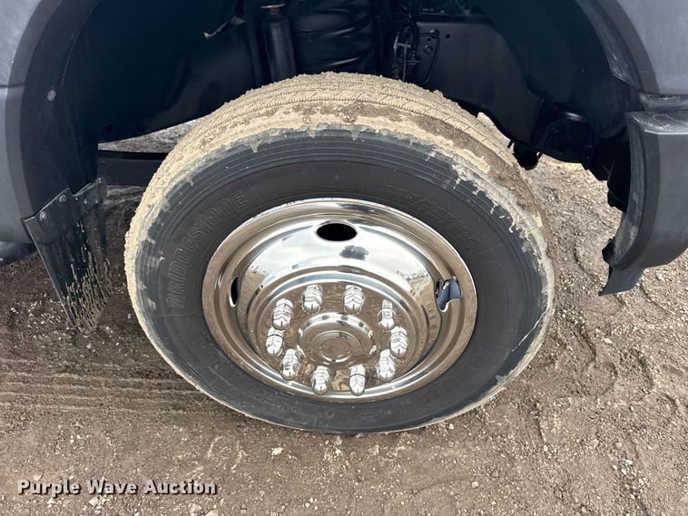 image for item EG2036 2017 Ford F550 Super Duty XL utility / service truck