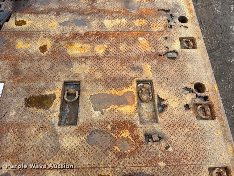 image for item EG2039 2007 Freightliner Business Class M2 crane truck