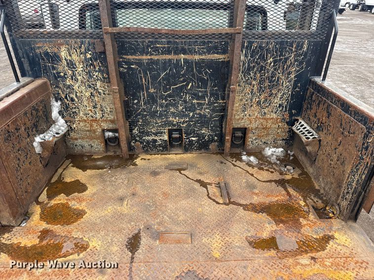 image for item EG2039 2007 Freightliner Business Class M2 crane truck