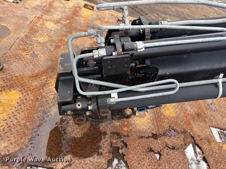 image for item EG2039 2007 Freightliner Business Class M2 crane truck