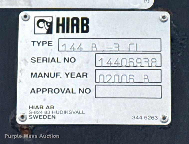 image for item EG2039 2007 Freightliner Business Class M2 crane truck