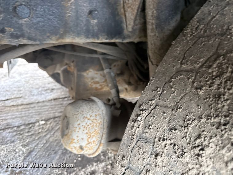 image for item EG2039 2007 Freightliner Business Class M2 crane truck