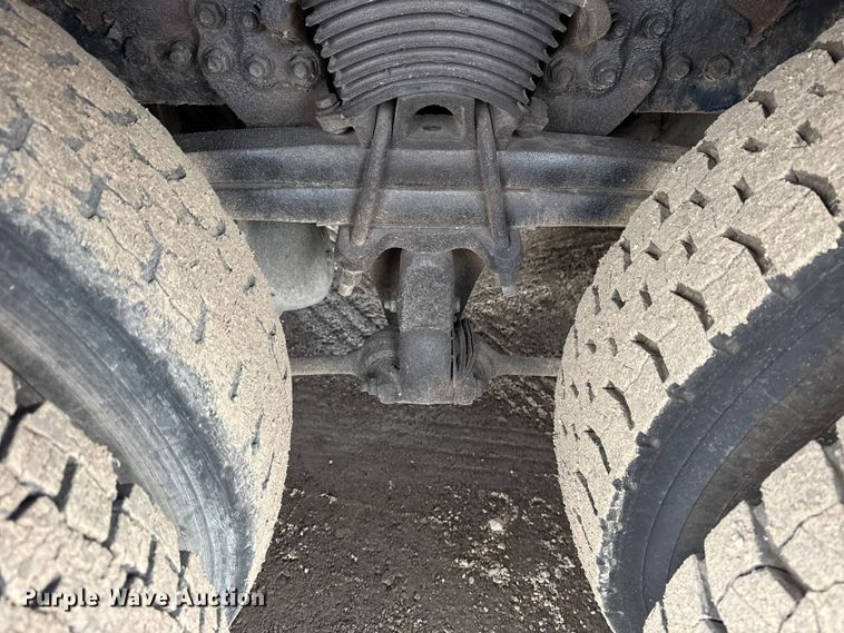 image for item EG2039 2007 Freightliner Business Class M2 crane truck