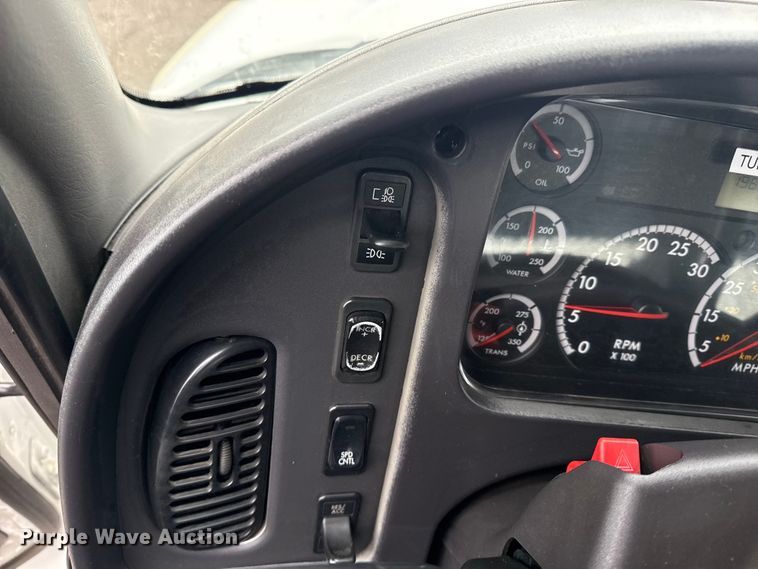 image for item EG2039 2007 Freightliner Business Class M2 crane truck