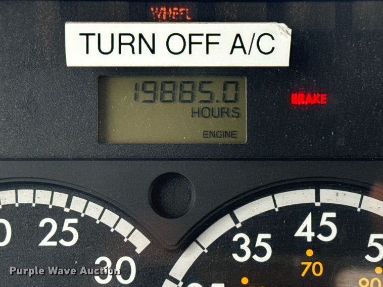 image for item EG2039 2007 Freightliner Business Class M2 crane truck