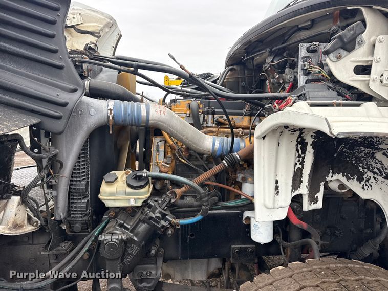 image for item EG2039 2007 Freightliner Business Class M2 crane truck