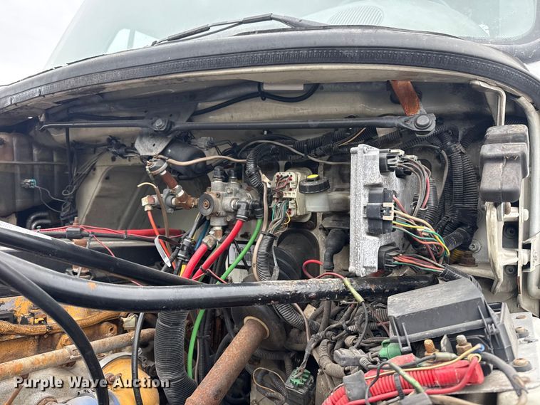 image for item EG2039 2007 Freightliner Business Class M2 crane truck