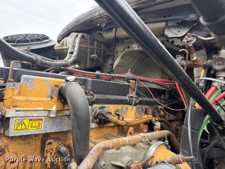 image for item EG2039 2007 Freightliner Business Class M2 crane truck