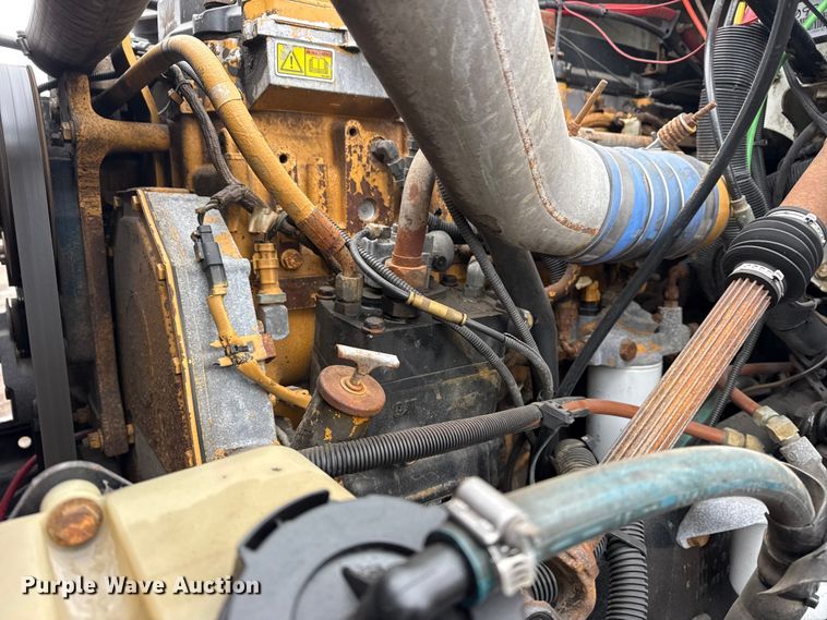 image for item EG2039 2007 Freightliner Business Class M2 crane truck