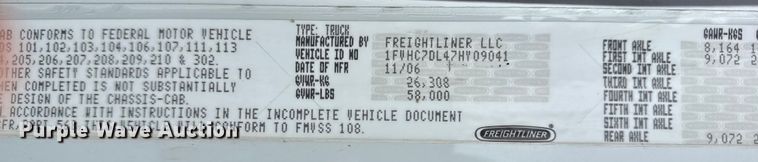 image for item EG2039 2007 Freightliner Business Class M2 crane truck