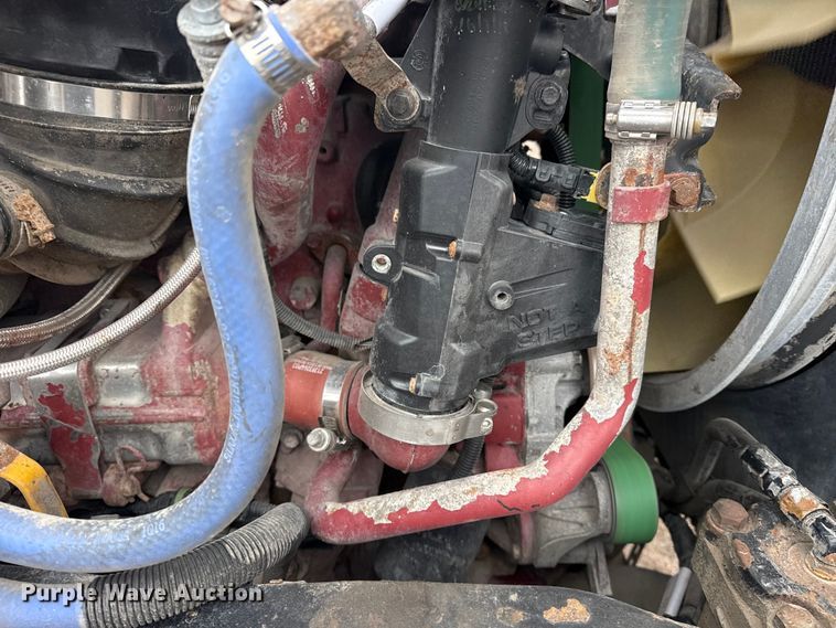 image for item EG2040 2012 Mack GU713 vacuum truck