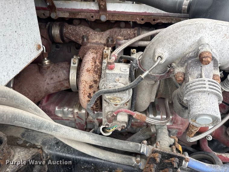 image for item EG2040 2012 Mack GU713 vacuum truck