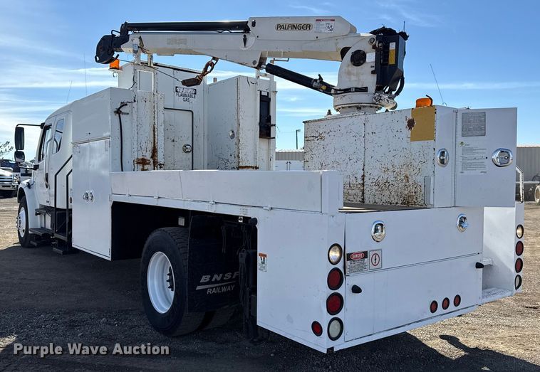 image for item EG2048 2007 Freightliner Business Class M2 utility / service truck