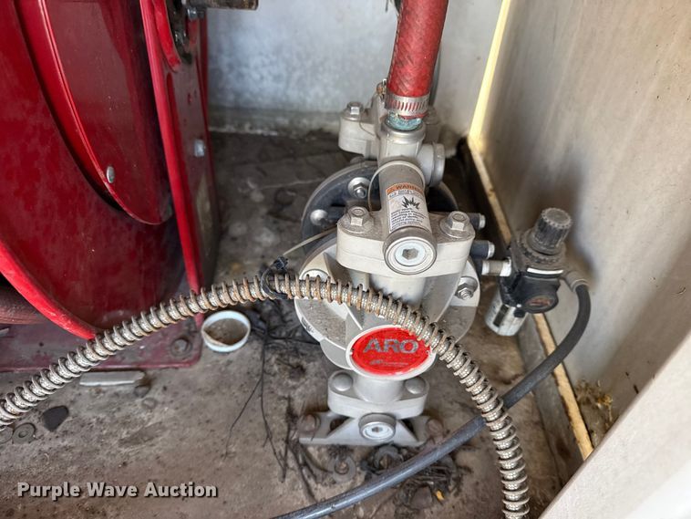 image for item EG2048 2007 Freightliner Business Class M2 utility / service truck